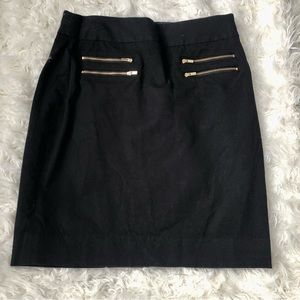 Banana Republic black pencil skirt - Size 6 EUC
